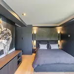 La Loge Aux Loups, A 100 M Du Lac, Piscine Interieure, Sauna, Cheminee, Local Skis Velos