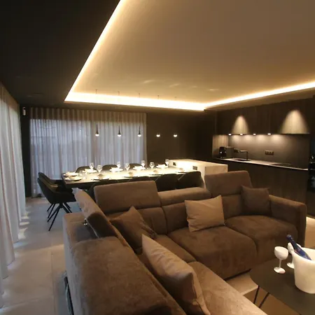 La Loge Aux Loups, Contemporaine Avec Piscine Interieure, Sauna, Local Skis Et Velos, A 100 M Du *