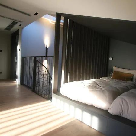 La Loge Aux Loups, Contemporaine Avec Piscine Interieure, Sauna, Local Skis Et Velos, A 100 M Du Villa