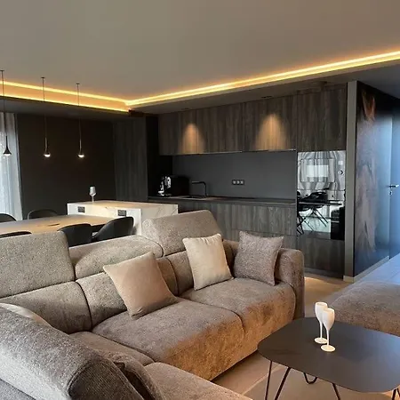 La Loge Aux Loups, Contemporaine Avec Piscine Interieure, Sauna, Local Skis Et Velos, A 100 M Du * Gerardmer
