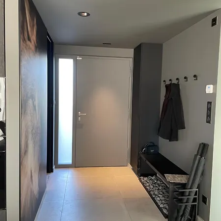 La Loge Aux Loups, Contemporaine Avec Piscine Interieure, Sauna, Local Skis Et Velos, A 100 M Du *