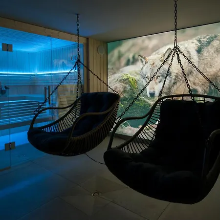 La Loge Aux Loups, Contemporaine Avec Piscine Interieure, Sauna, Local Skis Et Velos, A 100 M Du *
