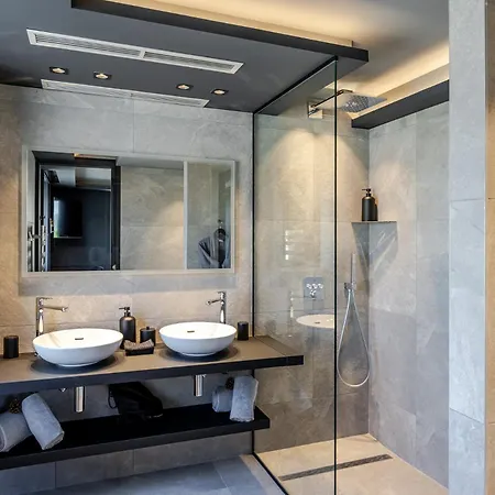 La Loge Aux Loups, A 100 M Du Lac, Piscine Interieure, Sauna, Cheminee, Local Skis Velos וילה *