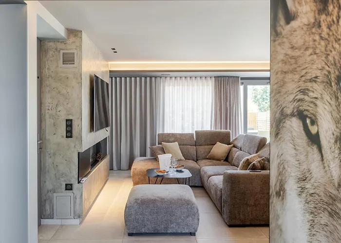 La Loge Aux Loups, A 100 M Du Lac, Piscine Interieure, Sauna, Cheminee, Local Skis Velos * Gérardmer