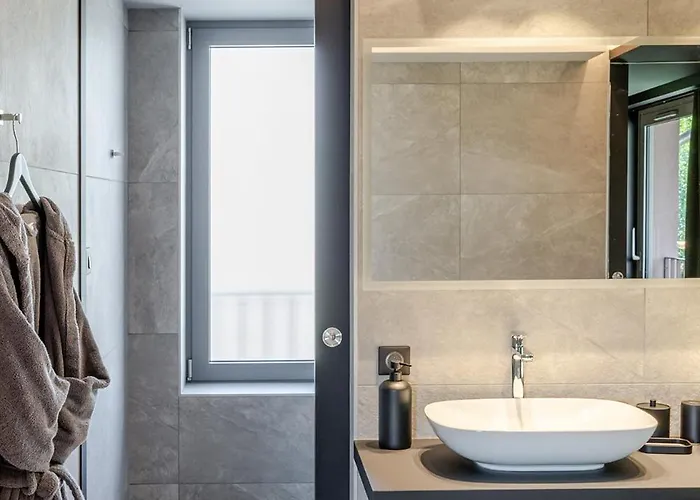 La Loge Aux Loups, A 100 M Du Lac, Piscine Interieure, Sauna, Cheminee, Local Skis Velos * Gérardmer